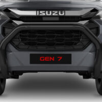 ISUZU BLACK PDC COMP FLEET NUDGE BAR